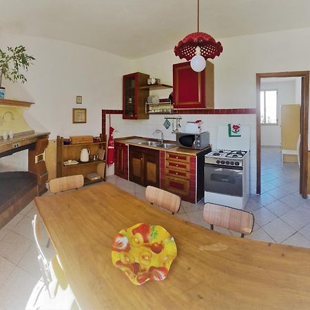 Cosy Home With Private Parking By The Sea シニスコーラ エクステリア 写真